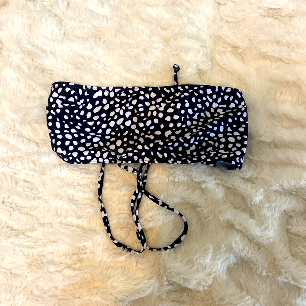 Dotted Black & White Strapless Bikini Top